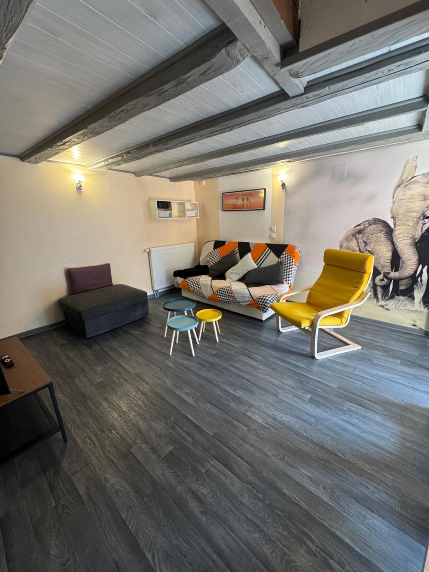 Le Cocon Du «Katzelberg» A 10Mn De Colmar Apartment Katzenthal Bagian luar foto